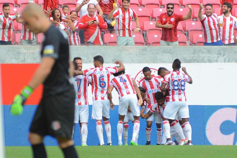 Comemoração do gol do Náutico na partida válida pela Copa do Nordeste de 2017, realizado na Arena Pernambuco. 