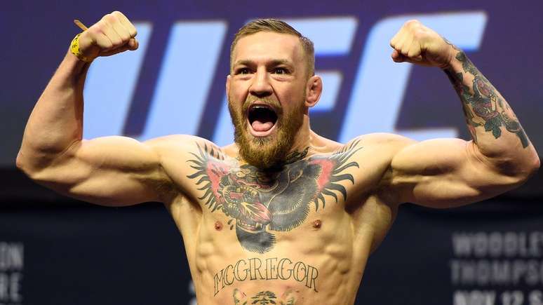 Assim como a maioria dos lutadores de artes marciais mistas, o irlandês Connor McGregor compete em categorias diferentes