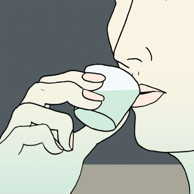 Por causa de furto na casa dos pais, filha teve de usar tornozeleira eletrônica