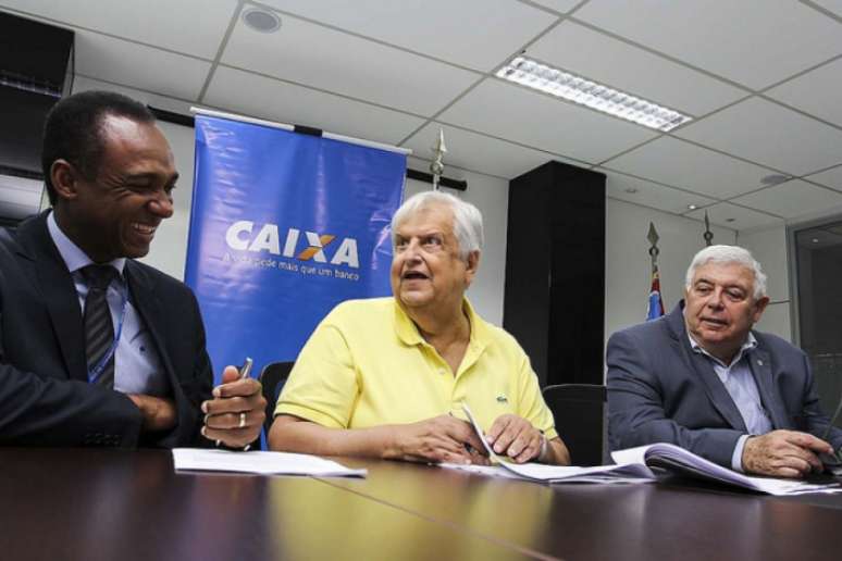 Modesto assinou acordo com a Caixa e pode ter mais dois patrocínios (Foto: Ivan Storti / Santos FC)