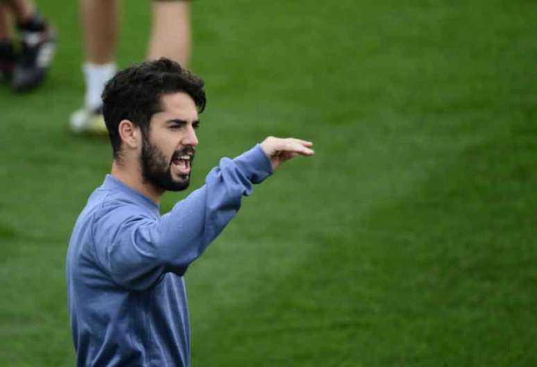 Vínculo de Isco com o Real Madrid vai até junho de 2018 (Foto: Pierre-Philippe Marcou / AFP)