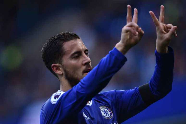 Hoje, Hazard tem um contrato até 2020 e salário de 830 mil de euros (R$ 2,75 milhões)(Foto: Glyn Kirk / AFP)