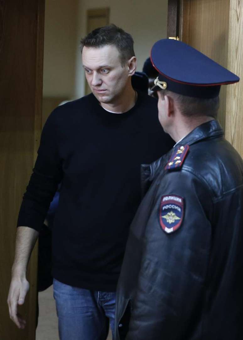 Líder opositor russo, Aolexei Navalny, é preso por desacato