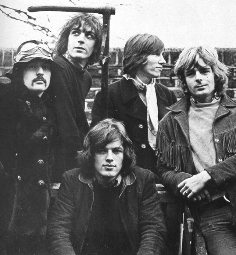Pink Floyd ainda como quinteto, com Syd Barrett