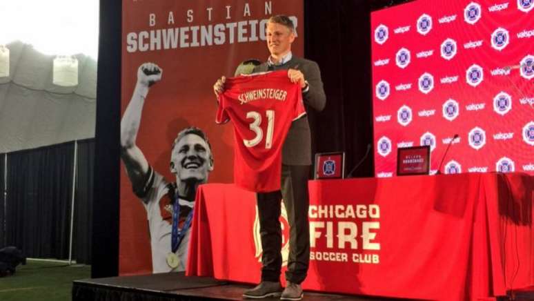 Schweinsteiger já foi apresentado pelo Chicago Fire (Foto: Divulgação)