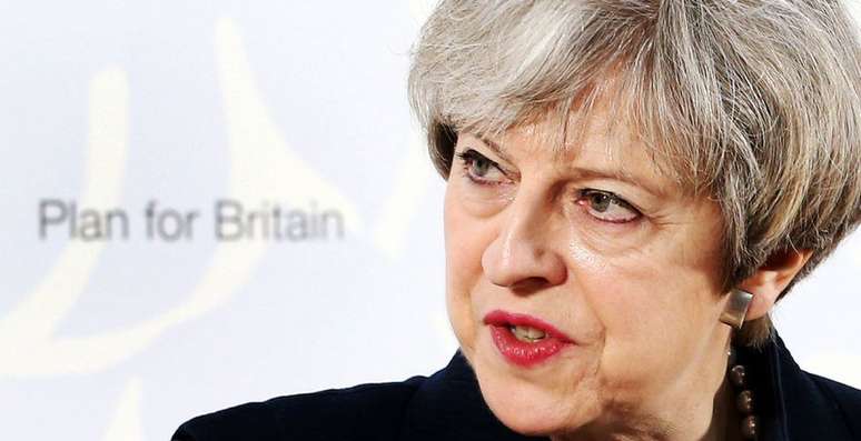 Premiê Theresa May afirmou que prefere sair do bloco sem nenhum tipo de acordo a assinar termos que prejudiquem o Reino Unido