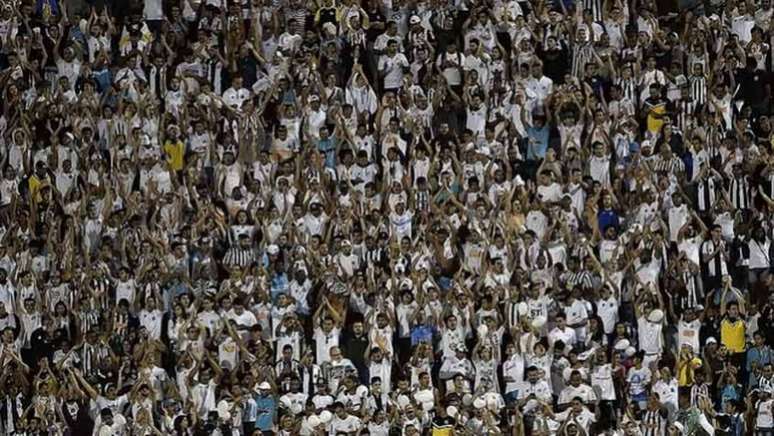 Torcida do Santos tem boa presença no Pacaembu (Foto: Ivan Storti / Santos FC)