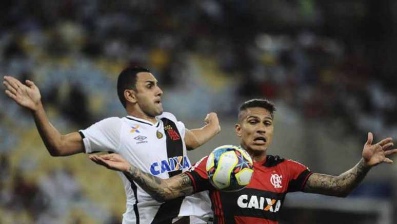 Rafael Marques assumiu titularidade e vem vivendo bom momento no Vasco (Foto: Armando Paiva/AGIF)