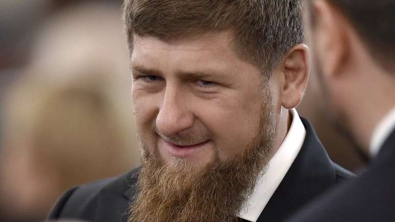 Ramzan Kadyrov, líder checheno que comanda a região após confrontos separatistas, tem milícia privada e é leal a Putin