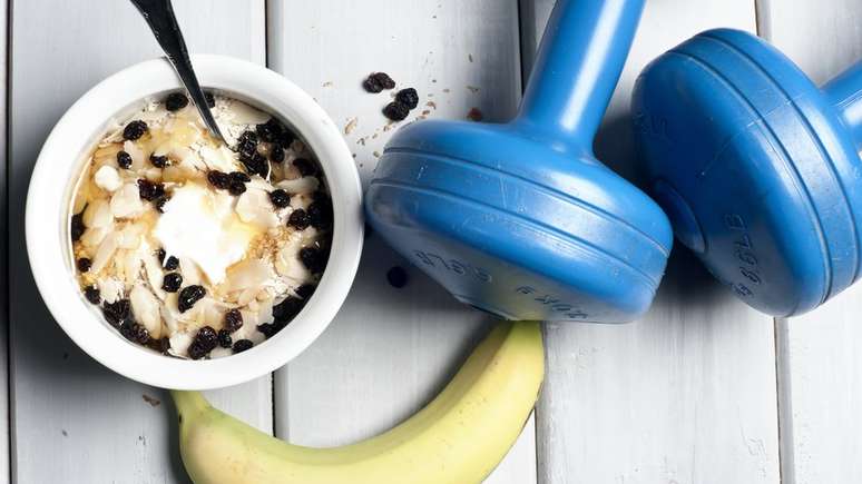 As porções do café da manhã antes do treino podem variar dependendo do tipo de exercício e de cada pesssoa