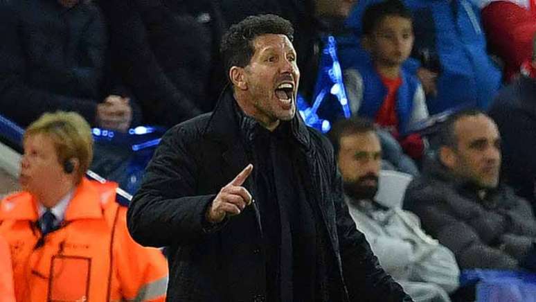 Simeone parabenizou os jogadores do Atlético (Foto: AFP)