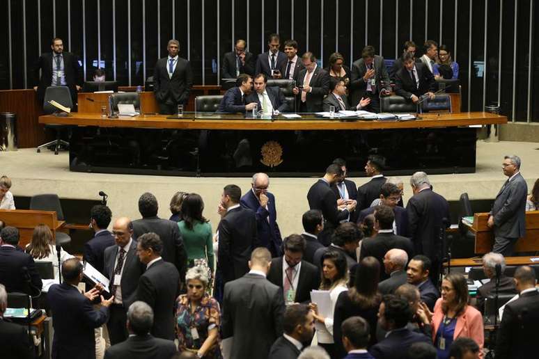 Câmara aprova texto base do projeto de recuperação fiscal dos estados