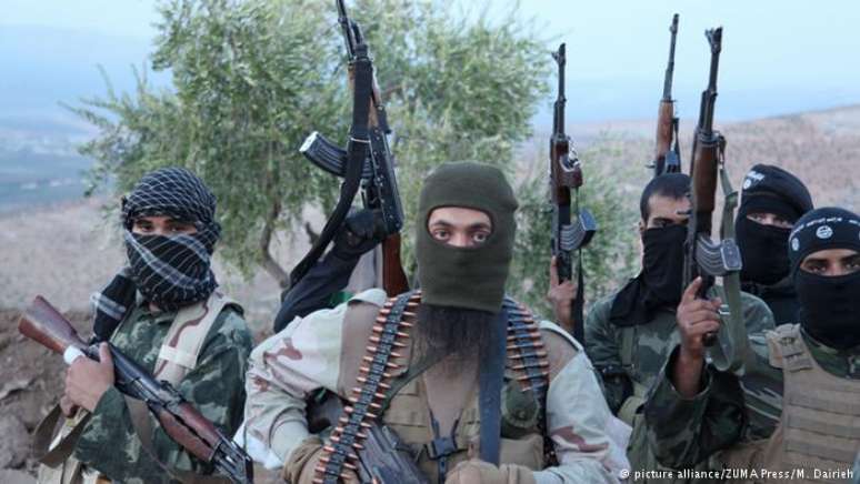 Combatentes da Frente Al-Nusra na Síria