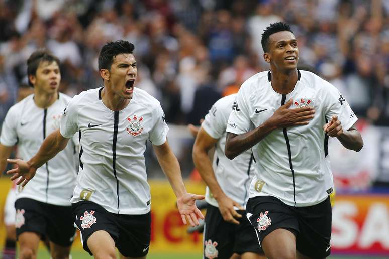 TEVE ALGUM MOMENTO QUE O CORINTHIANS NÃO PERMITIU COLOCAR NO AR? - ACESSO  TOTAL CORINTHIANS 