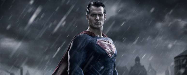 Superman de Henry Cavill usa traje preto em teaser de 'Liga da