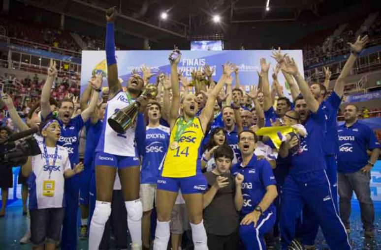 Rexona-Sesc soma 12 títulos da Superliga e busca Mundial inédito (Foto: Marcio Rodrigues/MPIX)