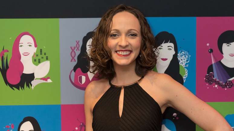 Bi&oacute;loga conta que precisou aprender a conciliar a maternidade com a dedica&ccedil;&atilde;o ao trabalho