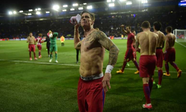 Torres comemora classificação à semifinal da Liga dos Campeões (Foto: Miguel Riopa / AFP)