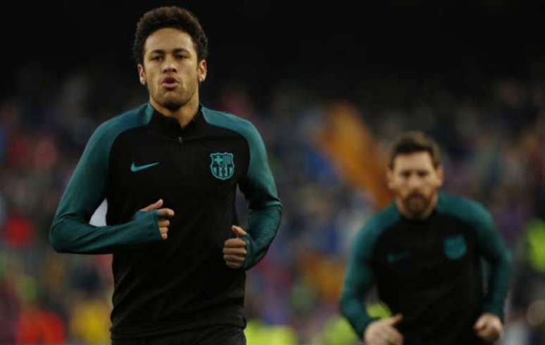 Neymar completa o trio MSN contra o Espanyol (Foto: Marco Bertorello / AFP)