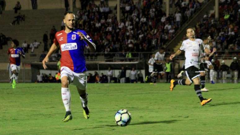 Diego Tavares chegou ao Tricolor em abril do ano passado, após disputar o Estadual pelo Toledo. (Robson Mafra/Paraná)