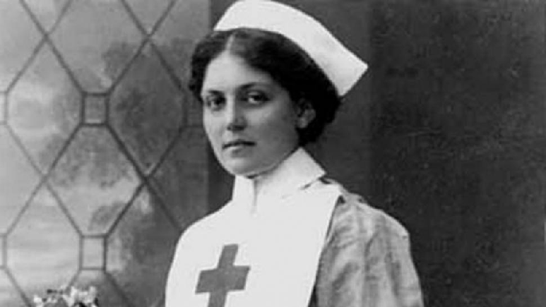 Violet Constance chegou a trabalhar como enfermeira da Cruz Vermelha em uma das embarcações