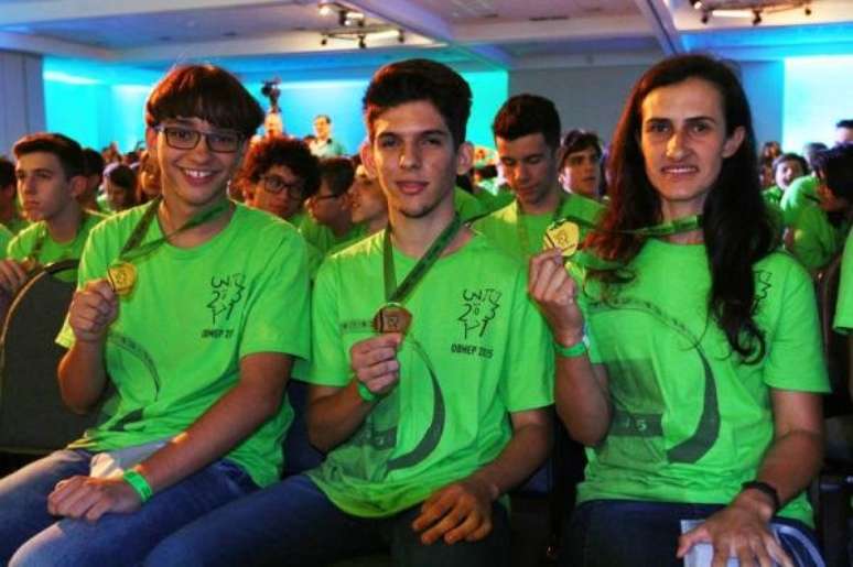 'Quando sa&iacute; do convento, estava depressiva e voltar a estudar j&aacute; adulta parecia dif&iacute;cil', disse Lucy Pereira