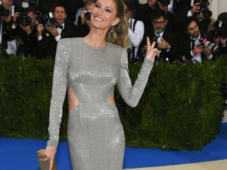 Gisele Bündchen se posiciona a favor de lei contra Photoshop na França