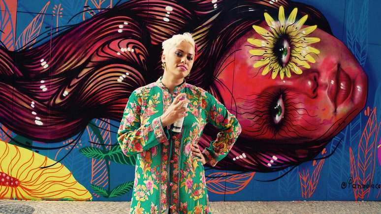 'Quando voc&ecirc; almeja estar ali no mesmo patamar, com o mesmo valor dos homens, acho que &eacute; uma revolu&ccedil;&atilde;o muito grande', diz Panmela