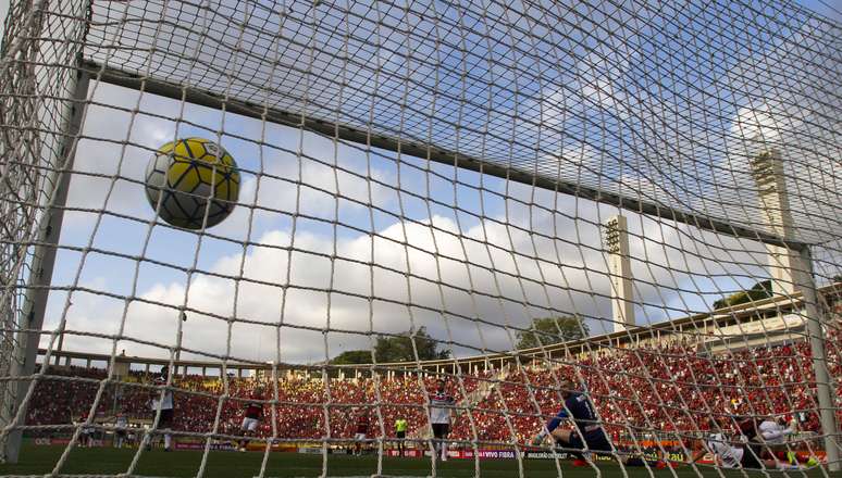 A primeira rodada do Campeonato Brasileiro acontece nos dias 13 e 14 de maio.