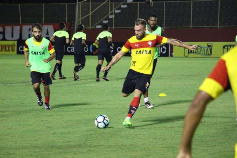 Willian Farias acredita que o Vitória deve redobrar a atenção para clássico Ba-Vi da final do Estadual (Divulgação)