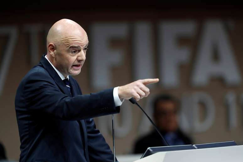 Gianni Infantino, presidente da Fifa, fala durante o 67º congresso da entidade