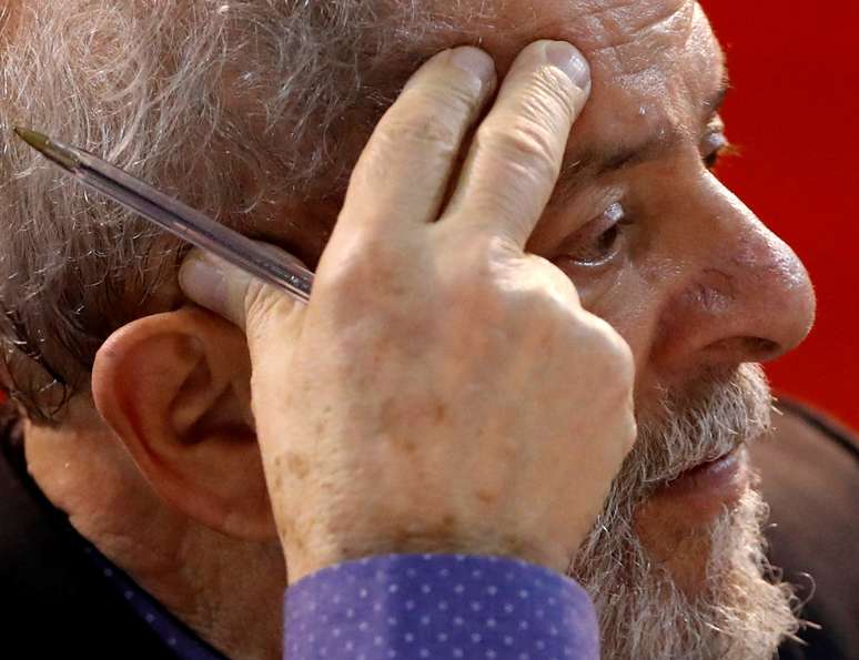 O ex-presidente Lula negou qualquer ilegalidade, afirmando que as acusações eram "frívolas" e "sem nenhuma materialidade".