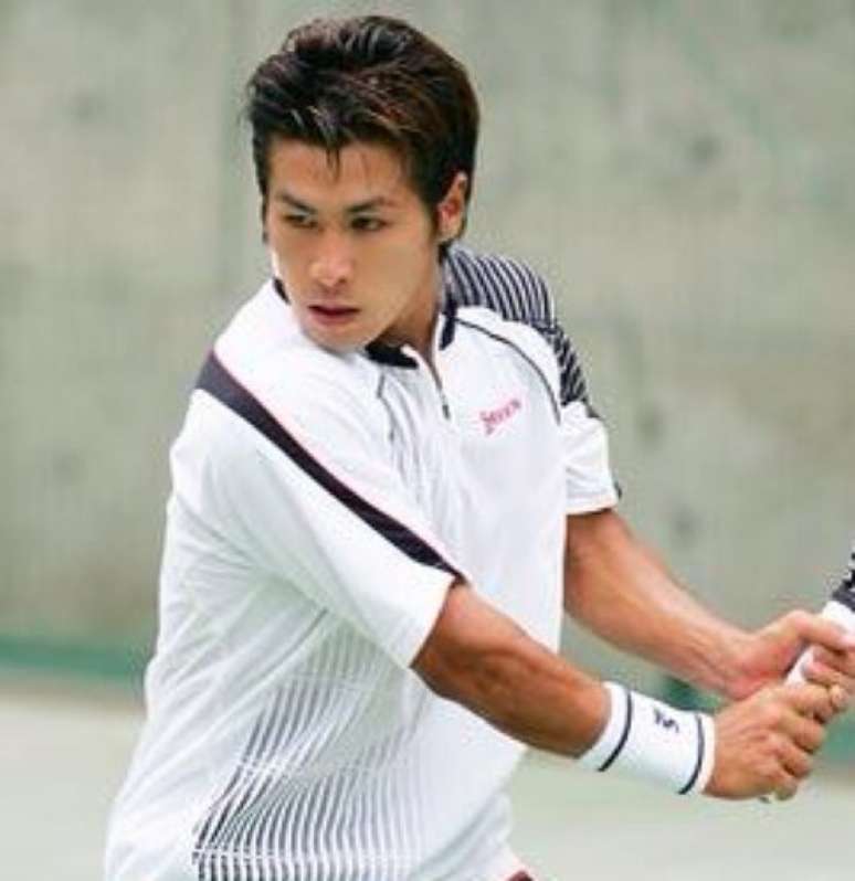 O tenista japonês Junn Mitsuhashi