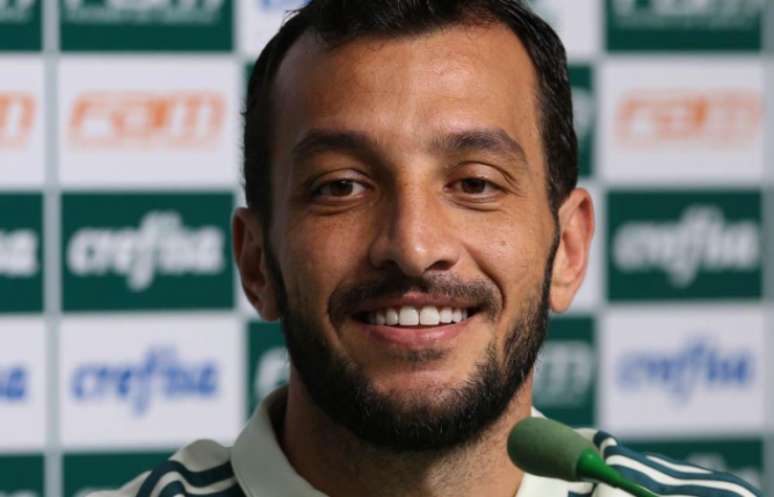 Edu Dracena completou 36 anos nesta quinta-feira (foto: Divulgação/Palmeiras)