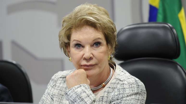 Senadora do PMDB, ex-PT, teria destacado marido para receber pagamentos