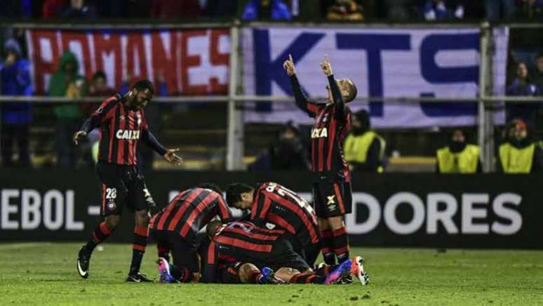 Apesar de estar nas oitavas de final da Libertadores, o time atleticano não vem convencendo na temporada. (AFP)