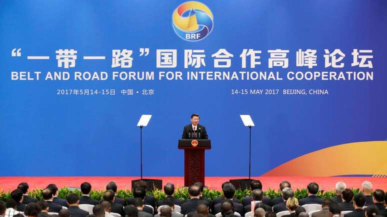 O presidente da China, Xi Jinping, anunciou uma nova injeção de US$70 bilhões para o projeto