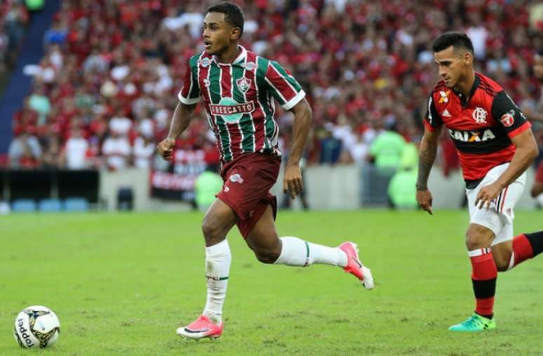 Aos 19 anos, Wendel é titular no meio-campo tricolor (Foto: Lucas Merçon/Fluminense F.C.)