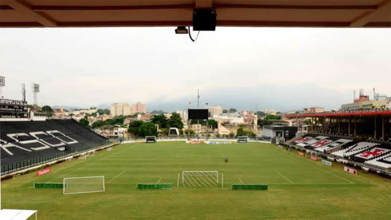 São Januário deve receber mais um bom público no clássico contra o Fluminense (Foto: Davi Fernandes/Lancepress)