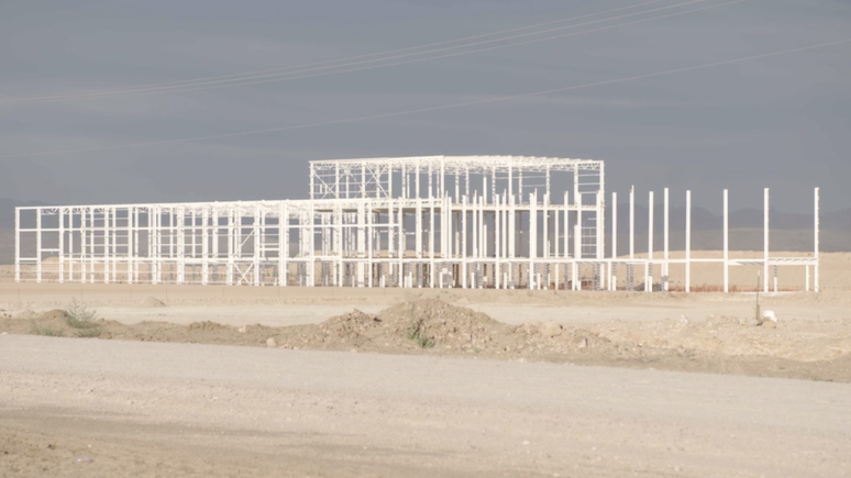 Esqueleto da fábrica da Ford em San Luis Potosí