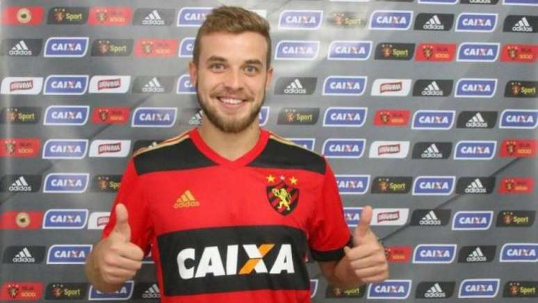 Destaque no Santa Cruz, Thomas é anunciado como reforço do Sport (Foto: Williams Aguiar/Sport Club do Recife)