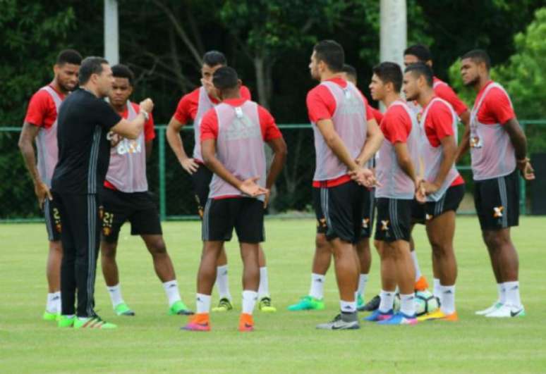 Sport treina pela última vez antes de embarcar para Florianópolis (Foto: Williams Aguiar/Sport Club do Recife)