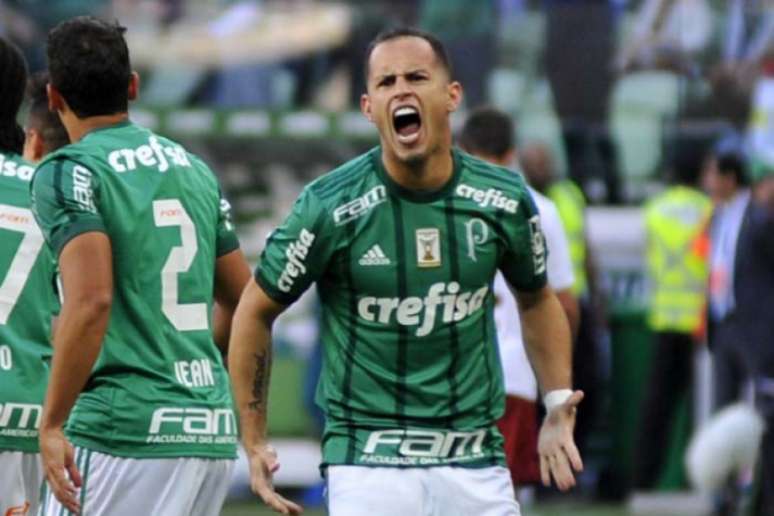 Destaque do Palmeiras, Guerra abriu o placar na vitória sobre o Flu (Foto: Bruno Ulivieri /Raw Image/Lancepress!)