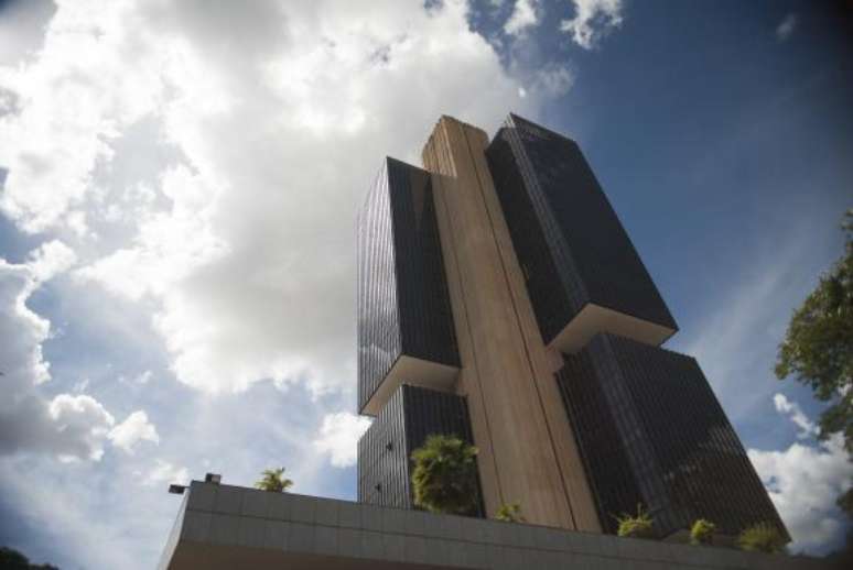 Banco Central divulga Boletim Focus às segundas-feiras com estimativas do mercado financeiro para a economia