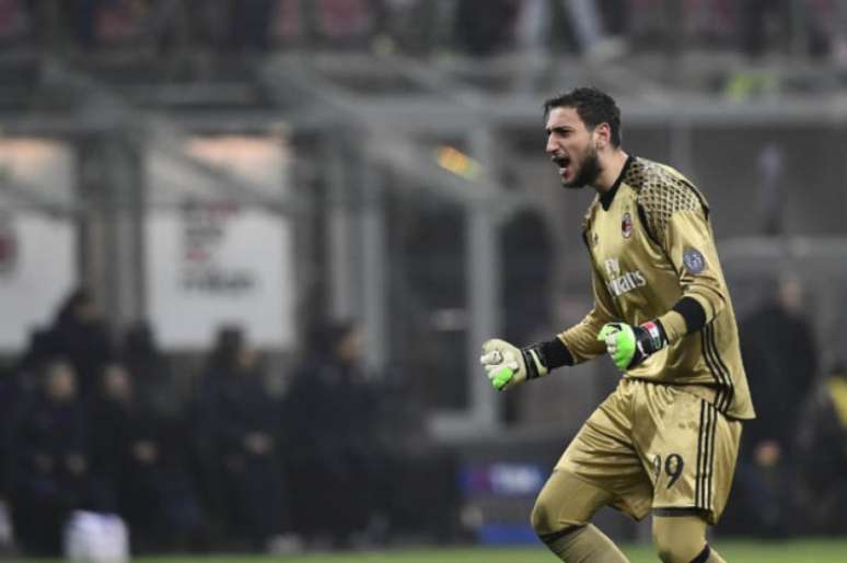 Donnarumma é especulado em times como Real e PSG (Foto: MIGUEL MEDINA / AFP)