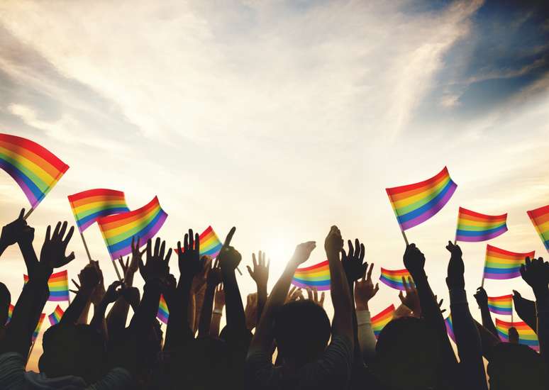 Atualmente, existem no mundo 72 países que criminalizam as relações homoafetivas