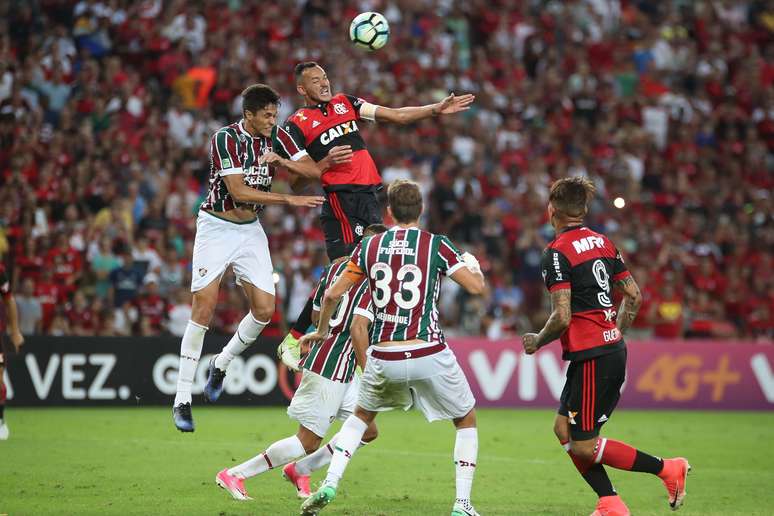 Flamengo e Fluminense ficaram no empate de 2 a 2 no clássico carioca válido pelo Campeonato Brasileiro, no último domingo