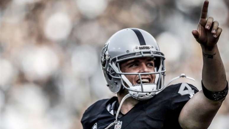 Derek Carr foi escolhido pelos Raiders no Draft de 2014