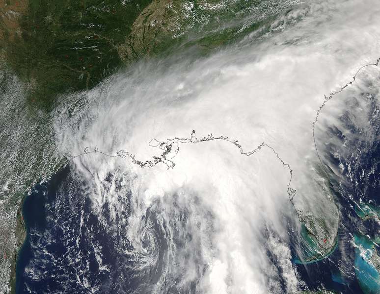 As intensas chuvas podem também afetar o sul do Mississipi, o sul e o centro do Alabama e o extremo oeste da região de Panhandle, na costa oeste da Flórida.