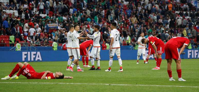 México elimina a Rússia da Copa das Confederações